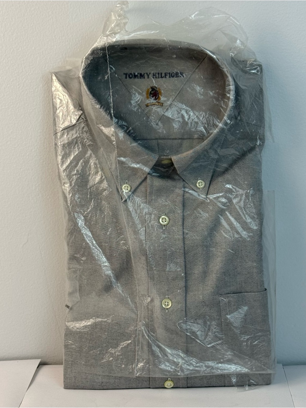 Vintage Tommy Hilfiger men's Oxford button-down shirt 16 34/35 Gray